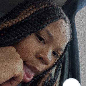 Meet your Posher, Aishah